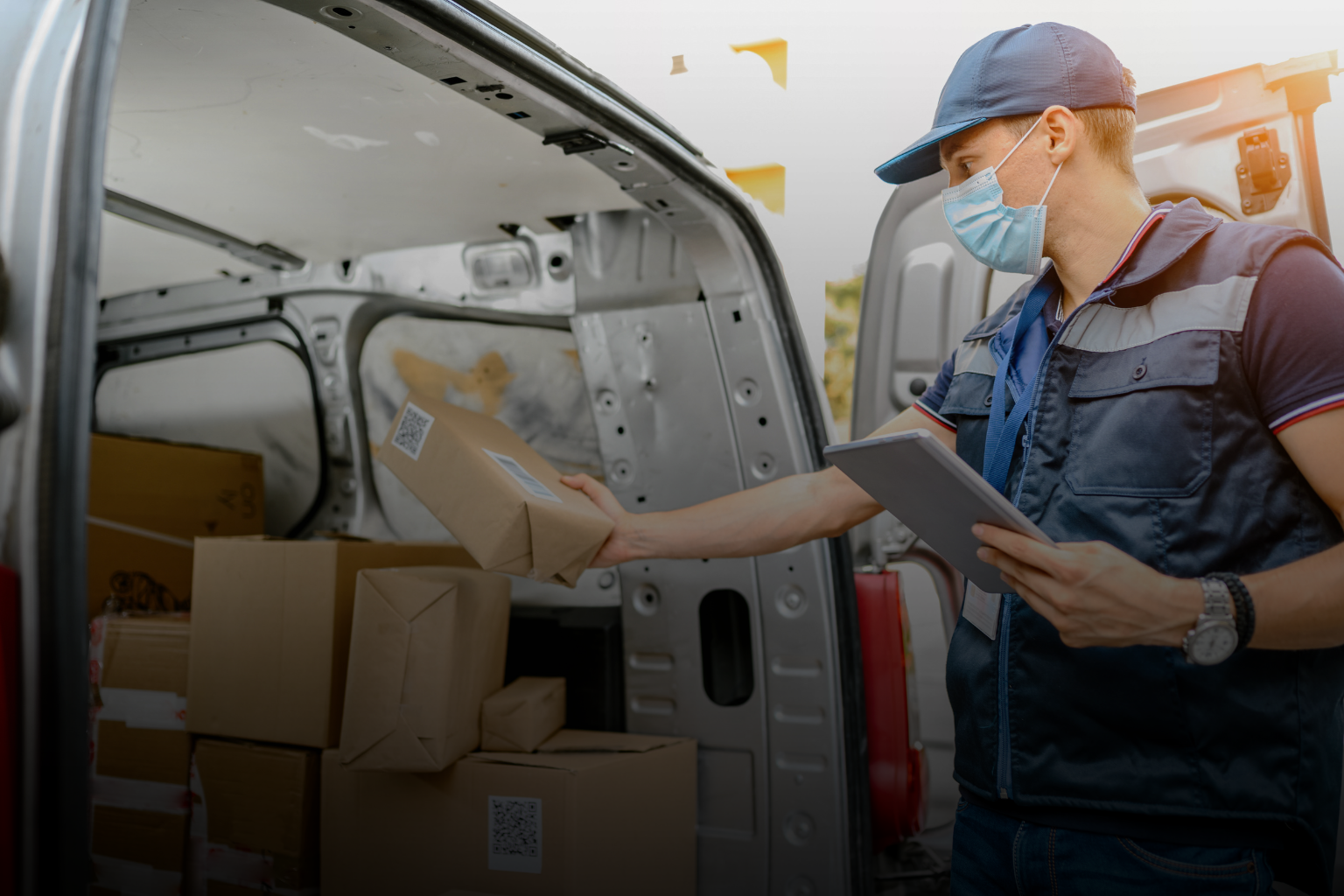 Choose the Right Medical Courier